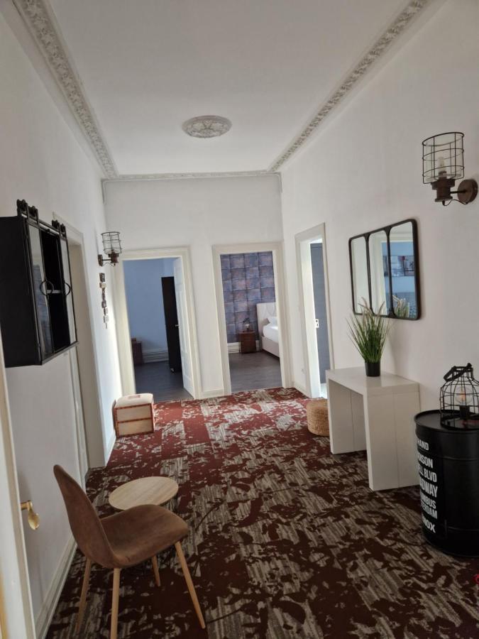 Hipster Suites - Chez Axelle - กอลมาร์ ภายนอก รูปภาพ